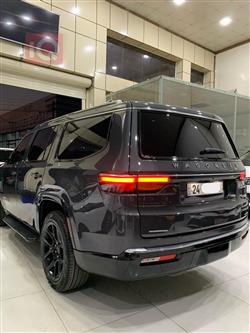 Jeep Wagoneer